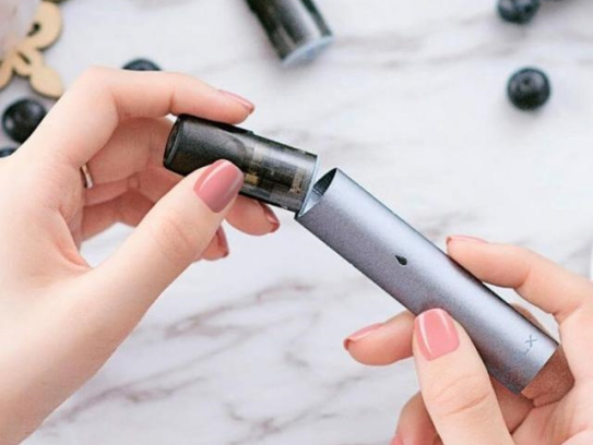 悦刻发布《致电子烟用户和零售商倡议书》 悦刻发布《致电子烟用户和零售商倡议书》